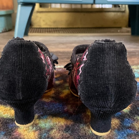 Irregular choice purple floral bow Mary Jane heels - Picture 4 of 7